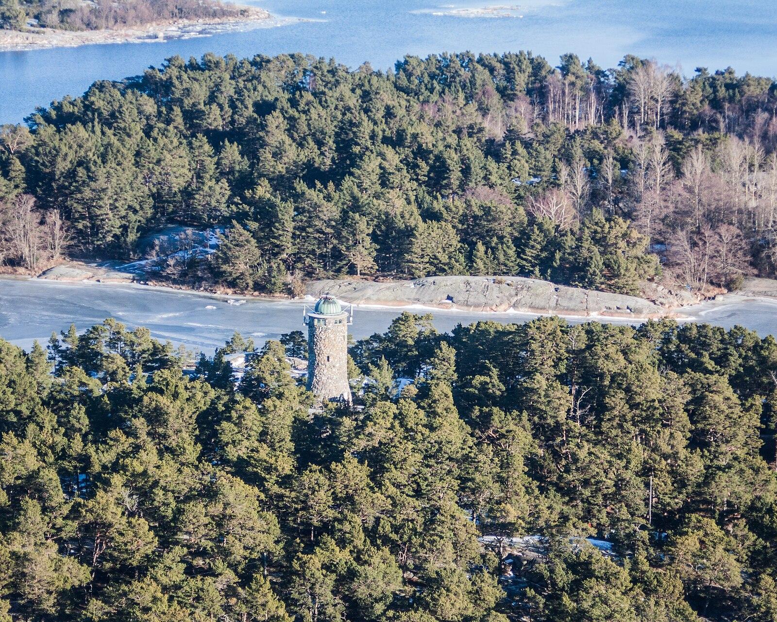Stockholm's Secret Green Corridors: The Hidden Nature Walks Locals Love But Tourists Miss