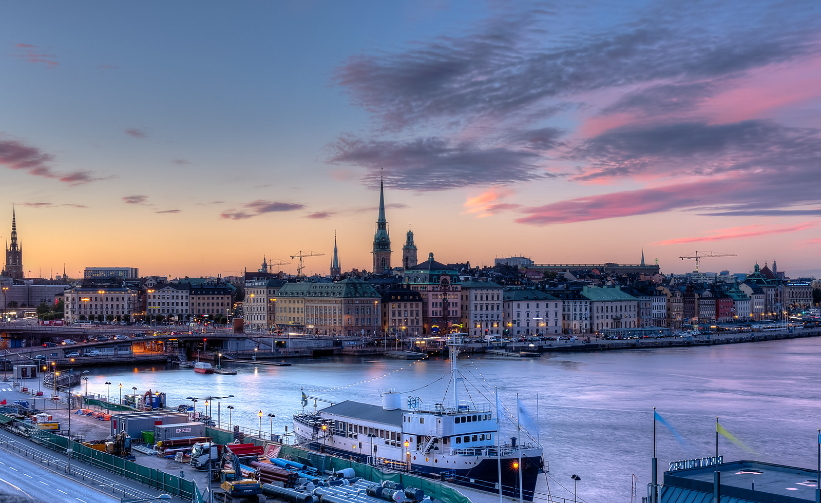 Reduced Fares Bring Emerging Artists to Stockholm's Historic Djurgården Sites